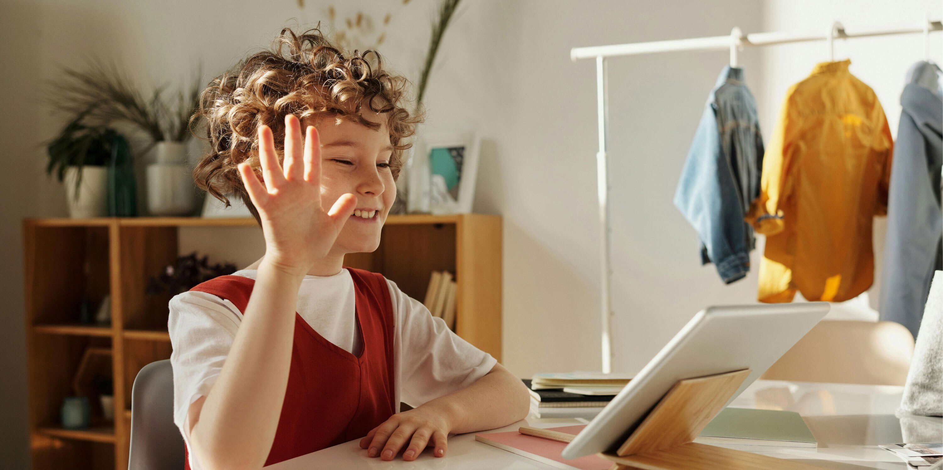 UX Research for Kids: 10 Best Practices for Creating Playful and Effective Study Environments