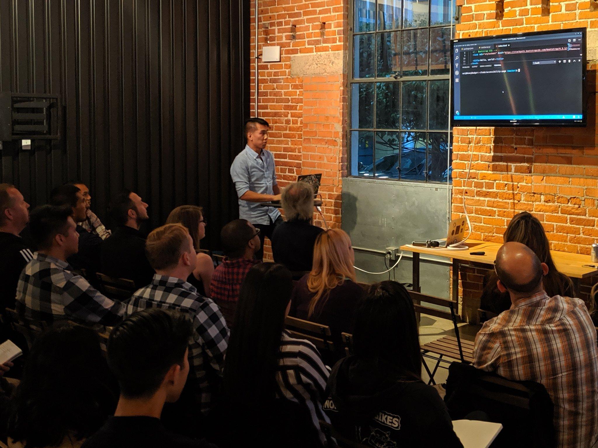Wei-En provides a live demo at the Global Accessibility Awareness Day meetup.